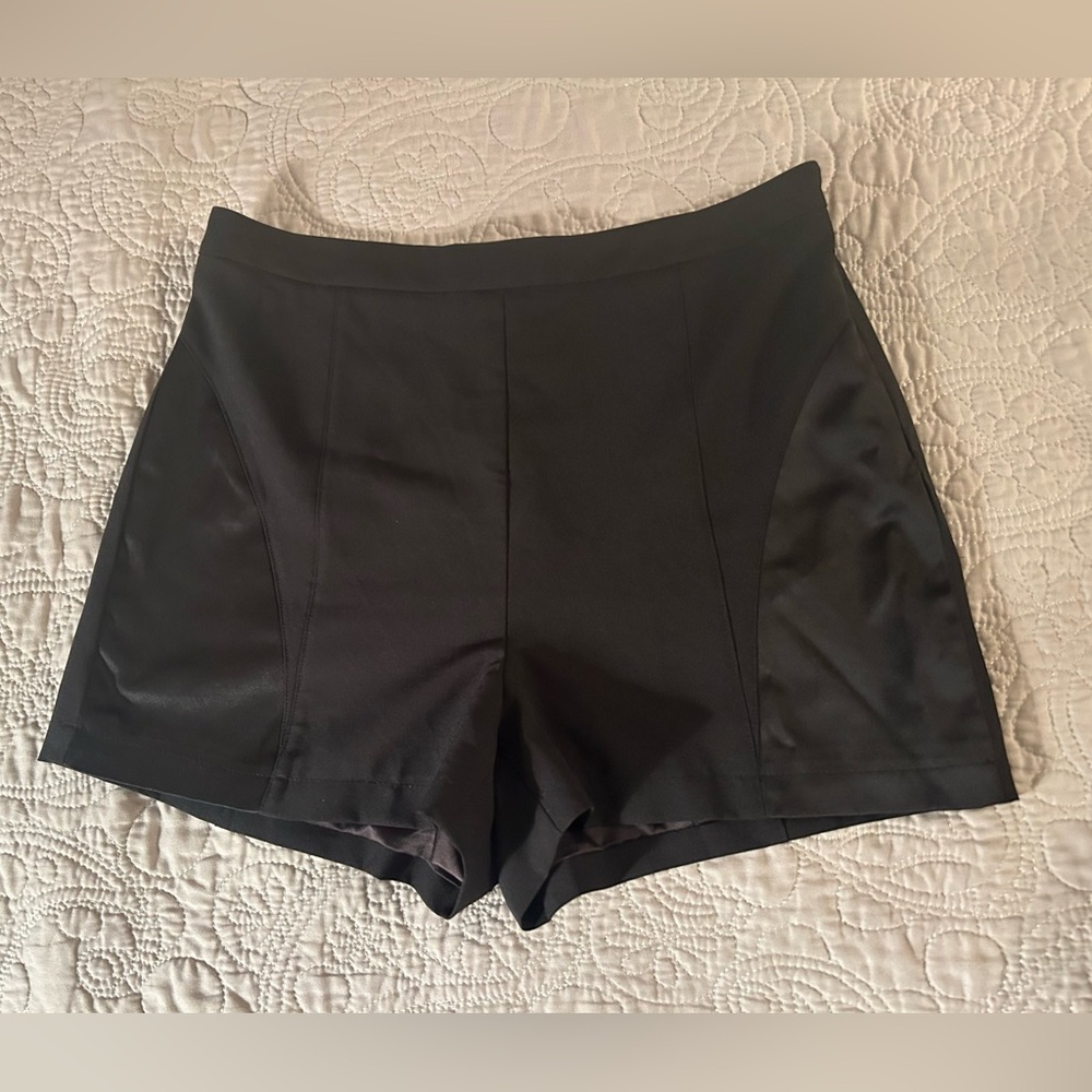 Forever 21 Exclusive Black High Waist Shorts